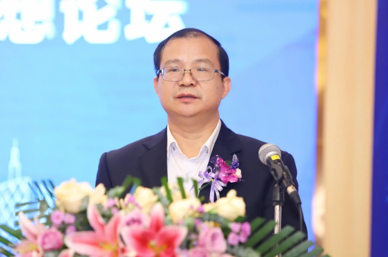广州市教育局副局长 华山鹰