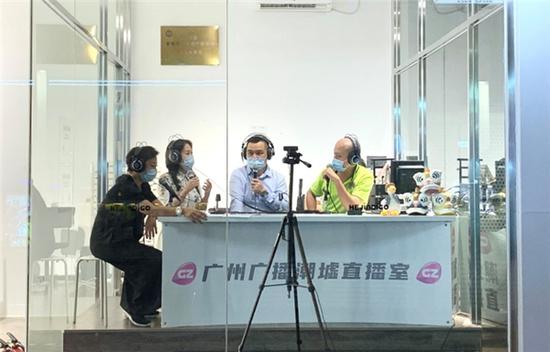 薪宝科技CEO刘树兵作客广州新闻电台·潮墟直播室