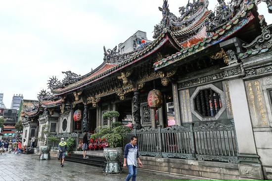 台北艋舺龙山寺