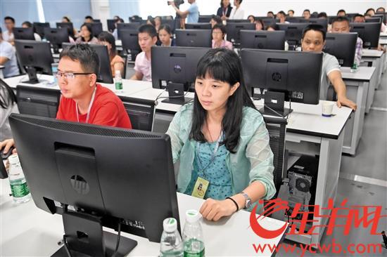 华南理工大学五山校区理综评卷工作正在进行