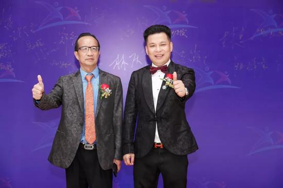 林祖武会长、吴朝育主席点赞青委会