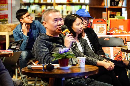 ‘飞刀创意热店’策划总监张从佳