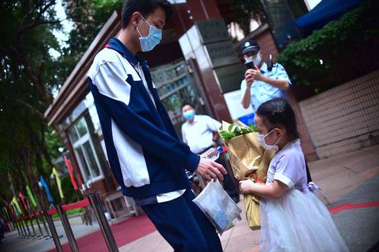 高考|中医、种葡萄入高考文综考题 理综整体难度不高