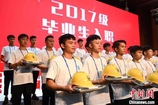 广州|广州和毕节开展“订单式培养”合作 助贫困家庭脱贫