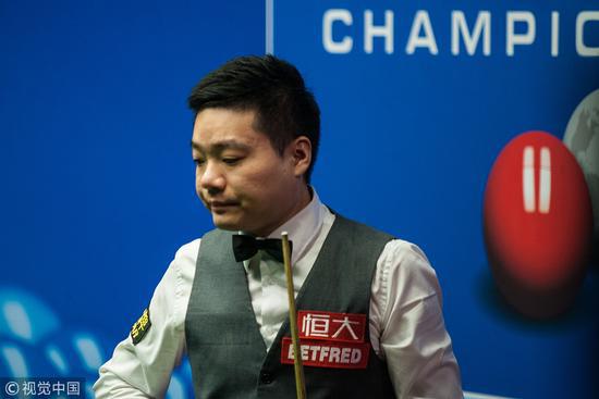 丁俊晖次阶段只赢2局5-11落后霍金斯 还有戏吗