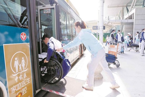 机场全程提供无缝转运服务 残特奥会广州赛区执委会供图
