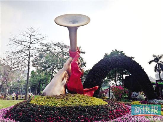 ■海珠广场展示的特色园林作品。