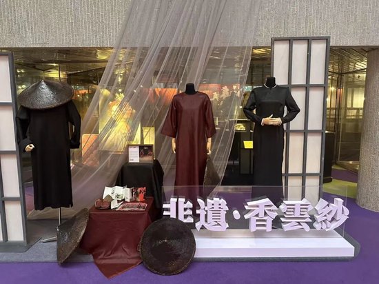 舞剧《咏春》元素现已遍布香港演艺学院各个角落。深圳特区报记者 刘莎莎 摄