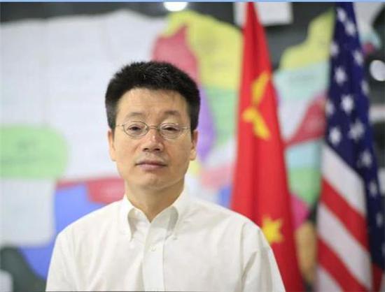 (讯得达国际书院创始人刘博士Alex Liu )