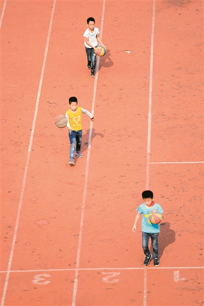 今年大部分镇街都增加了学位,可供学龄儿童的选择更多