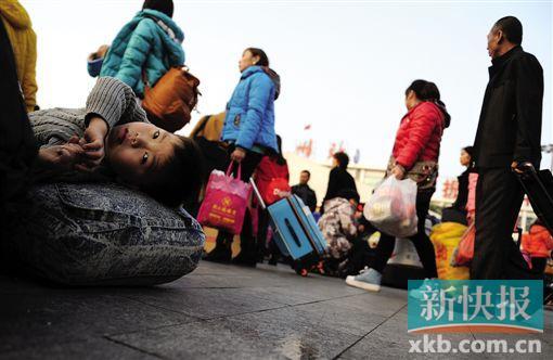 ■春运期间,广州火车站非常繁忙。新快报记者孙毅/摄(资料照片)