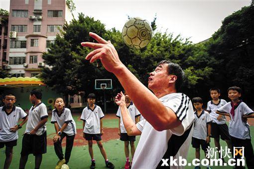 粤小学幼儿园老师可评正高 评职称不再唯论文