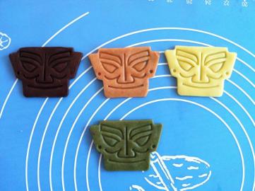 金沙青铜面具饼干。图片来源：华西都市报
