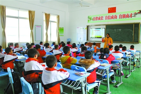 高明荷城今年民办教育投资近3亿元_佛山频道