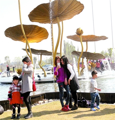 大年初一 佛山五区闹新春共祈幸福年_佛山频道