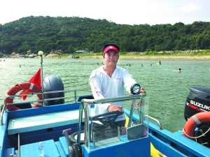 节假日出海巡逻为游客保驾护航。