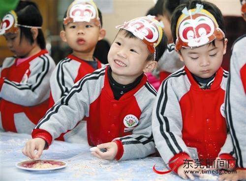 ■我市拟调整公办(集体办)幼儿园收费标准,拟今年秋季起施行。资料图 曹雪琴 摄
