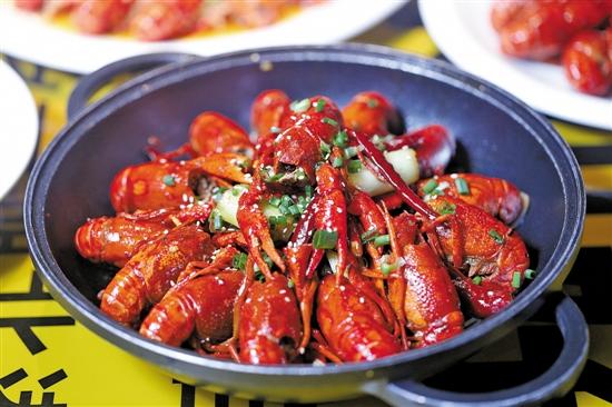 六月与小龙虾最配 吃货们动起来_惠州频道_新浪广东_新浪网