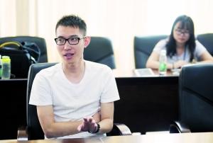 重病坚持考大学 励志哥今年毕业并被保研究生