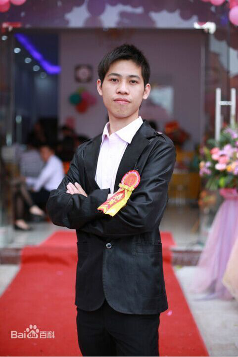 网络红人龙友林登顶中国最新网络红人排行榜_