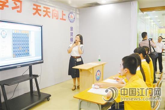 数码校园、作业平台等 互联网+成就智慧校园_