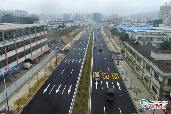 白云三线东段道路建成正式通车（杨凯 摄）