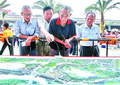 《罗寨水乡图》的亮相惊艳乡人