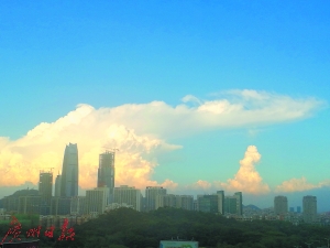 昨日东莞现蓝天白云好天气。广州日报全媒体记者卢政 摄