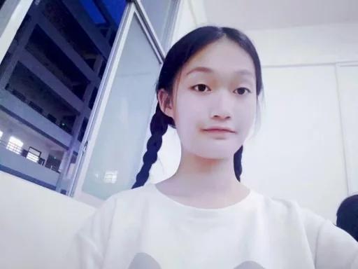 广西贵港16岁女孩区诗婷到广州暑期打工，次日就失去了联系。本文图片区传锦提供