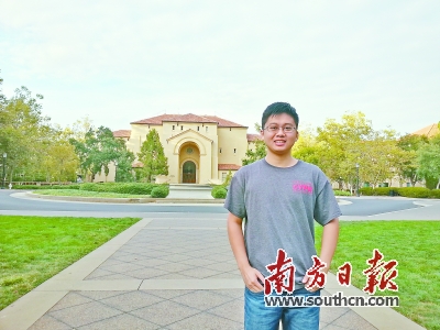 斯坦福大学计算机博士陈启峰是中山纪念中学2008届校友。