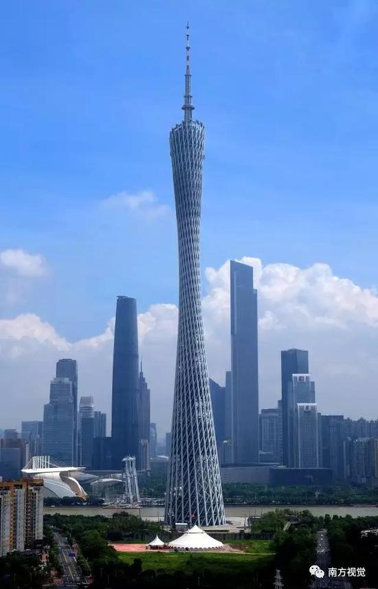 △广州塔,大家更喜欢称它为“小蛮腰”,广州塔总高度600米,是中国第一高塔。