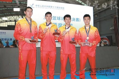 东莞麻涌队球员张翰青、曾冰强、黄文威、肖海亮（从左至右)