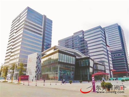 凤岗天安数码城项目一期建成投入使用 本报记者 李健武 摄