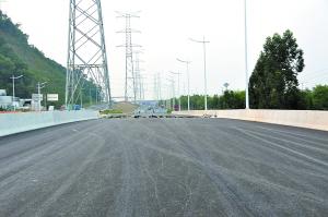 虎门滨海大道新泰路至体育路段工程已接近尾声。