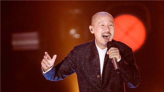 大型音乐创意秀上 张韶涵和腾格尔的同台飙歌