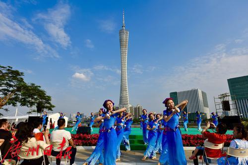 花海相伴，听见花开:二沙岛音乐艺术盛宴献礼国庆