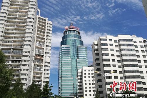 北京市亚运村北辰附近某小区楼外景。中新网程春雨 摄