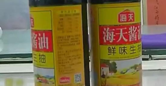 但王女士也说,她会将生抽送检,如有问题,将保留追究海天味业的法律权利。