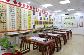奋达职校书法室