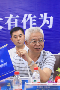 深圳市教育学会副会长温希东