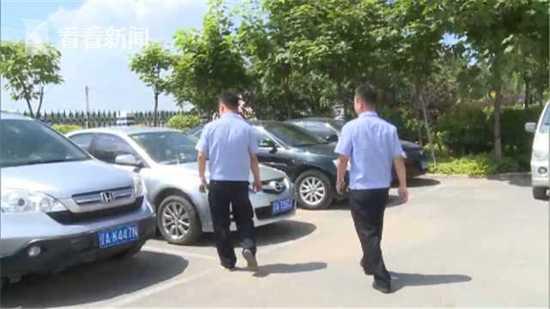 那么王某为何会点火烧自己女友的车呢？犯罪嫌疑人王某说，这都是分手惹的祸。