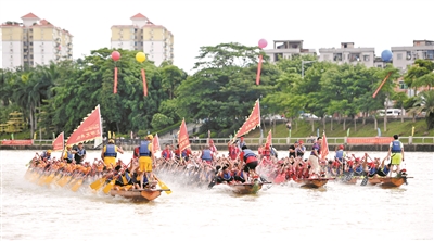 万江游龙激情上演。