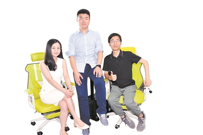 声希科技联合创始人钟静华、CEO孙立发博士、CTO李坤(左起)。广报全媒体记者轩慧摄