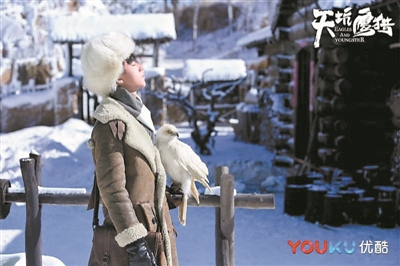 王俊凯主演的《天坑鹰猎》即将上线。