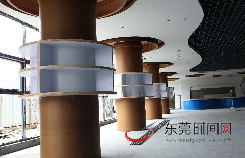 樟木头镇正在建设的新图书馆总体工程已完成60%。(通讯员 蒋鑫 摄)