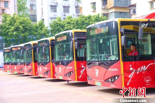 广州纯电动公交车已超万辆。