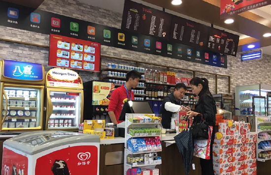 苏宁小店大规模招兵买马 启动线下新一轮战略