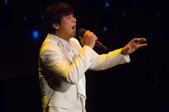 崔京浩独唱《阿里郎》、《那就是我》
