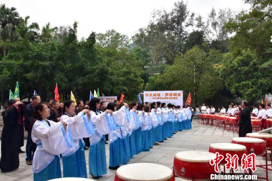 图为在广东罗浮山冲墟观前举行的春祭祈福活动现场。 宋秀杰 摄