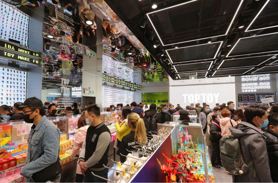 “TOP TOY”首家旗舰店12月18日在广州开业